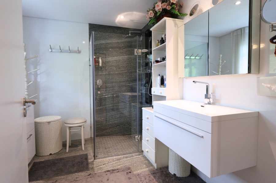 3 Bedroom Property for Sale in Stuarts Hill Western Cape